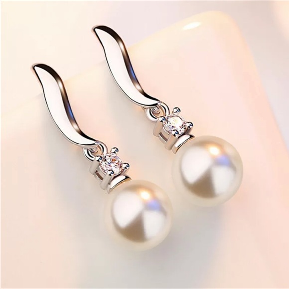 New Elegant 925 Silver White Pearl  Drop Earrings - Picture 3 of 6